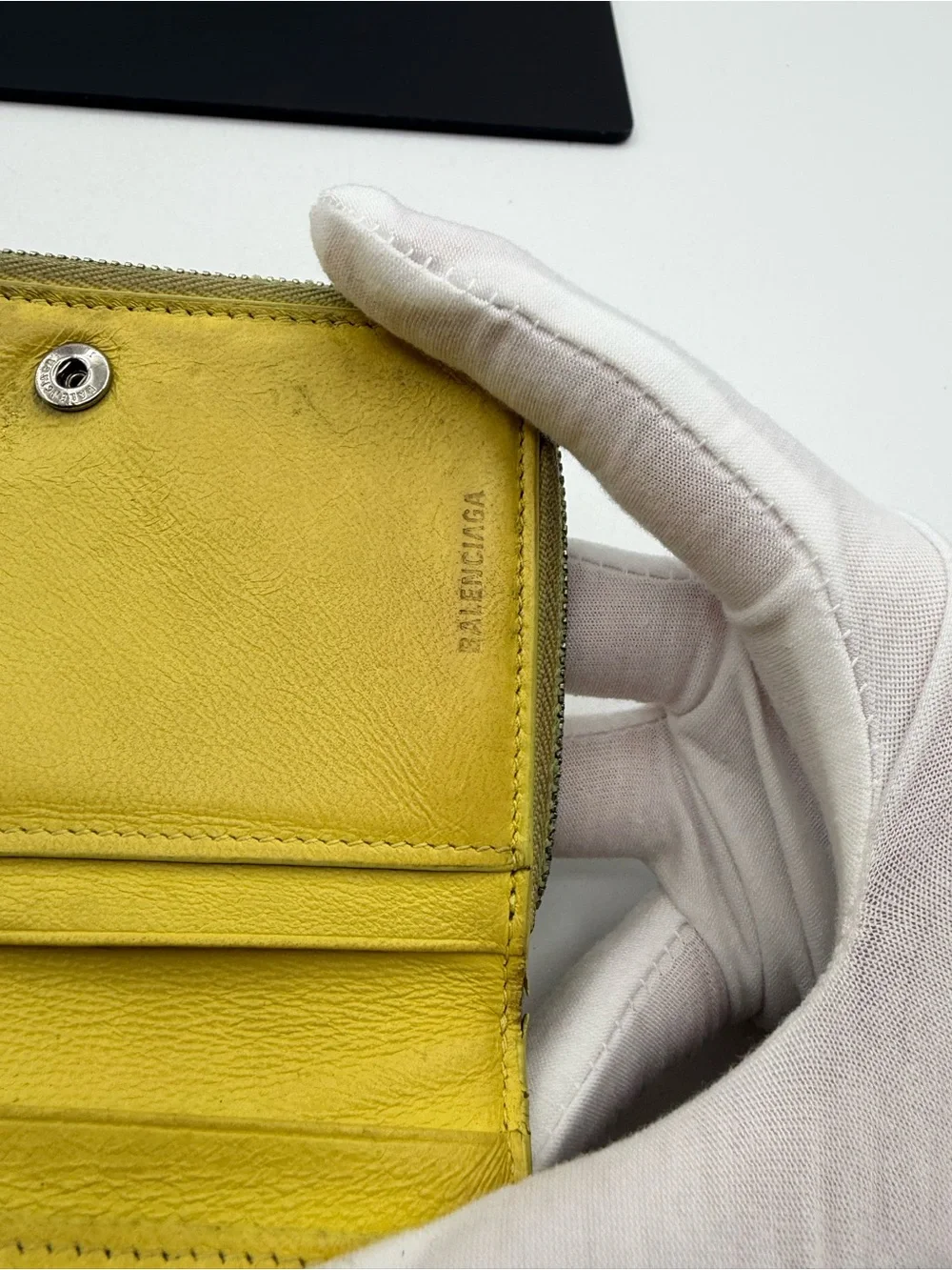 Balenciaga Pebbled Leather bi fold Wallet